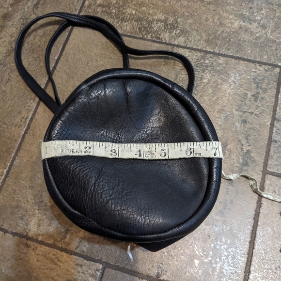 Erin Templeton Butter Soft Leather Double Long Leather Handle Bucket Bag Black - Picture 14 of 15